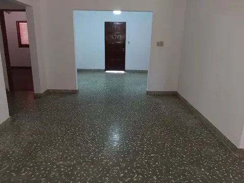 Casa en Venta en Colonia Hocker, USD 45.000