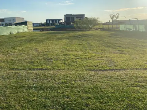 Terreno en Venta 10  mts Frente