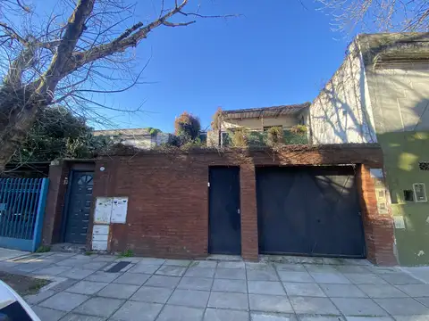 Galpón / Monoambiente en venta en Liniers