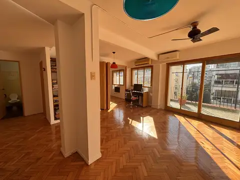 Mansilla 3000, Piso 8vo