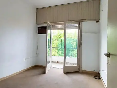 VENTA DEPTO 3 AMB CON BALCÓN, EXCELENTE UBICACION 