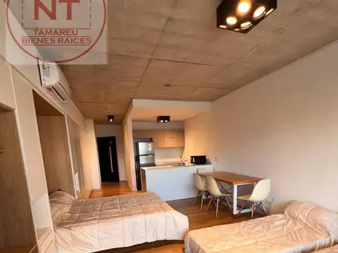 Departamento 1 amb con piscina, balcón y parrilla.  Full amenities