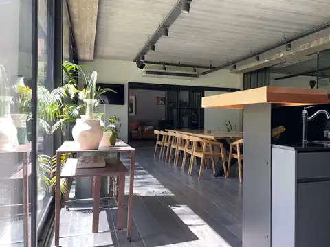 Exclusiva casa en venta 4 dormitorios Quincho Galeria Dependencia Farm Club Pilar