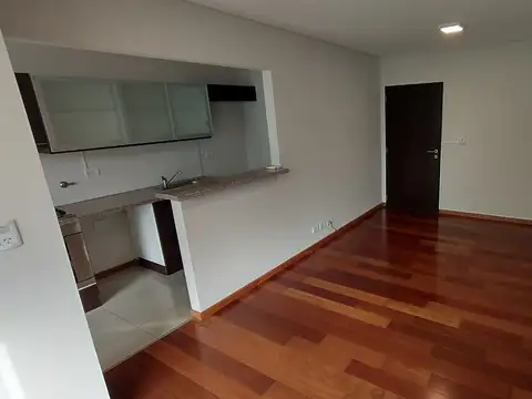 Central Argentino 180 - ALQUILER
