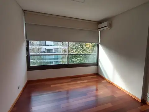 Central Argentino 100, Piso 03
