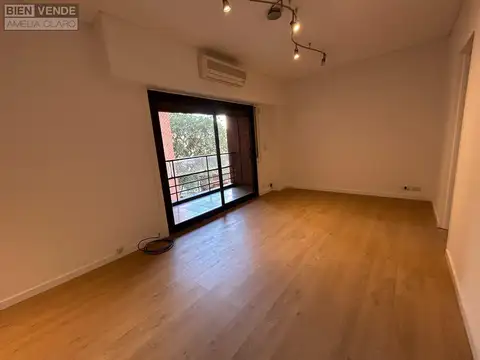 EXCELENTE DEPARTAMENTO 2 AMBIENTES CON BALCÓN EN ALQUILER