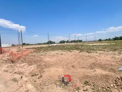 Lote en Campos de Manantiales