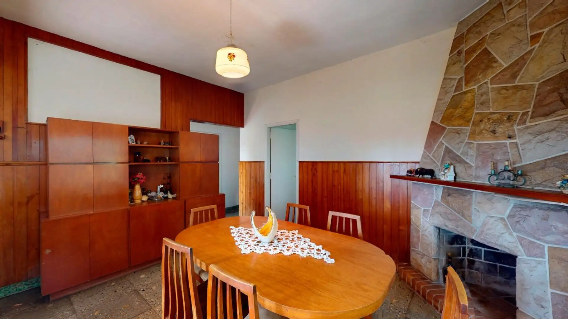 VENTA CASA 3AMBIENTES CON JARDÍN–BARRIO EL GAUCHO