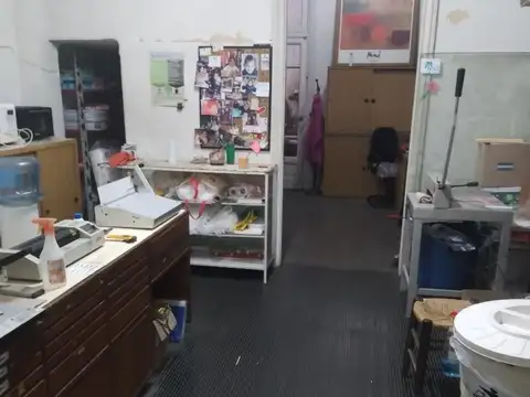 Local en Venta 80 años