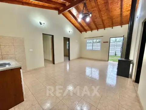 Casa en venta Barrio Casablanca-Pilar Apto credito