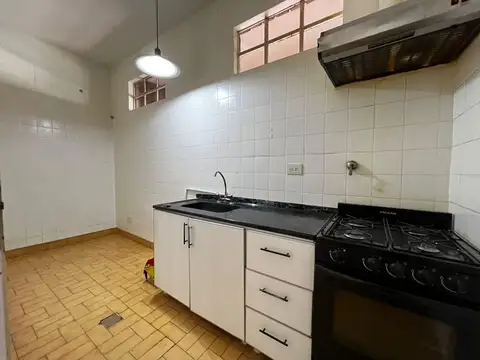 Departamento en Alquiler en Olivos, $ 500.000