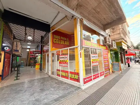 2 LOCALES UNIFICADOS - EN ALQUILER EN PLENO CENTRO COMERCIAL