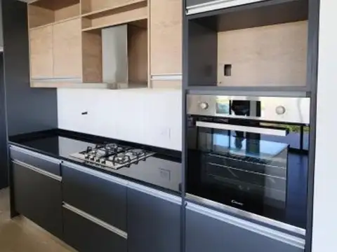 VENTA DE CASA A ESTRENAR EN BARRIO SAN FELIPE, CANNING