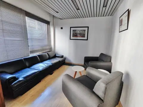 GRAN OFICINA DE 263 M² CON DESPACHOS INDEPENDIENTES EN PLENO CENTRO