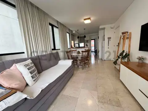Aristobulo del Valle 3800, Piso 0
