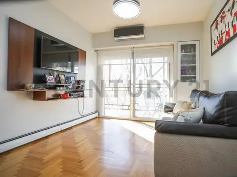 Venta-Permuta departamento 4 ambientes + Balcon corrido + Cochera + Baulera