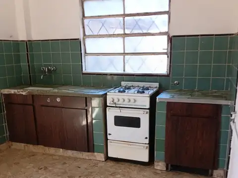 Depto Tipo Casa 5 ambientes con 2 baños