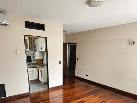 Departamento en Alquiler en Belgrano C, $ 800.000