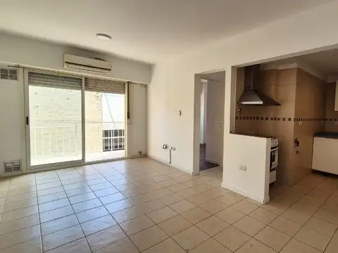 Departamento  en Alquiler en Sáenz Peña, Tres de Febrero, G.B.A. Zona Oeste