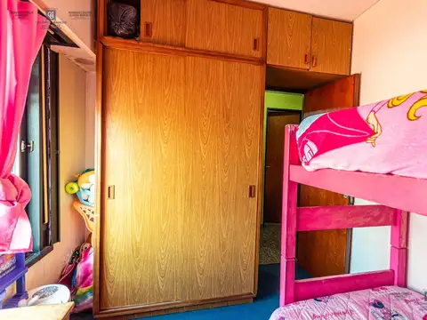 Depto Tipo Casa en Venta 50 años