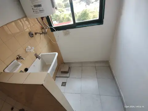 Departamento en Alquiler de 4 ambientes