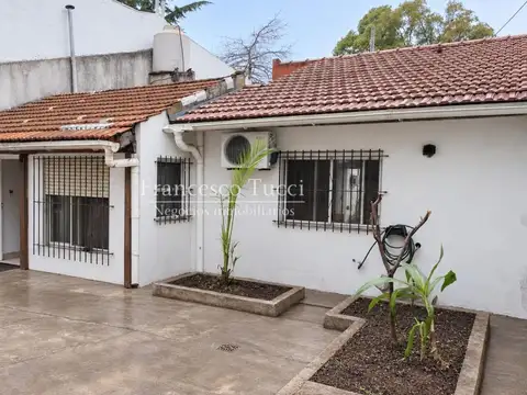 Casa en venta 4 ambientes en Martínez San isidro