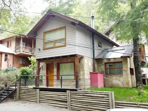 Depto Tipo Casa en Venta de 5 dormitorios