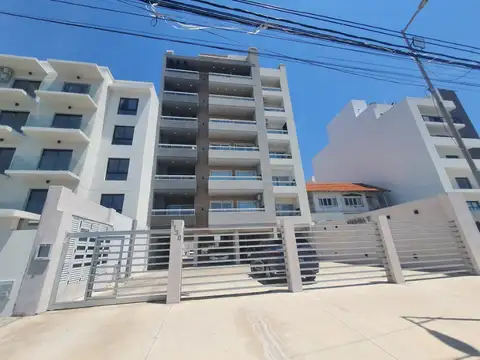 Semipiso en venta en Mar de Ajó Norte