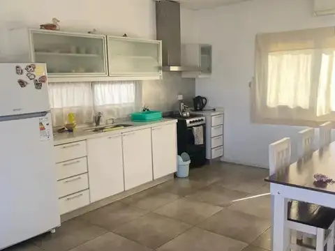ALQUILER ANUAL CASA 3 AMB COMO A ESTRENAR! CHAPADMALAL