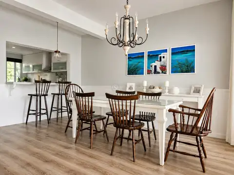 Casa 5 ambientes con 2 baños