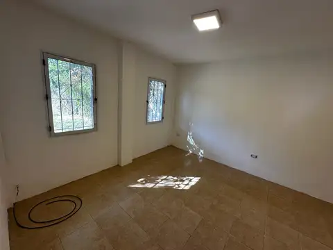 Casa en alquiler Moreno  Inmobiliaria Mosca