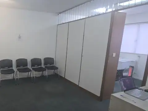BALVANERA VENTA O ALQUILER  OFICINA  OPORTUNIDAD 