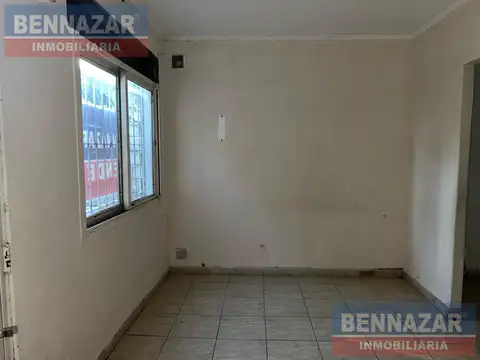 BERNARDO DE IRIGOYEN  al 200