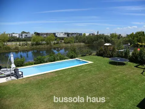 Casa en venta 7 amb en Muelles Puertos Escobar