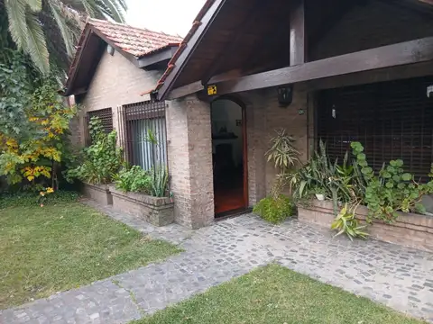 Casa en Venta en Barrio Don Bosco, USD 270.000