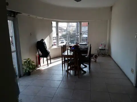 Casa en Venta en Valentin Alsina, USD 220.000