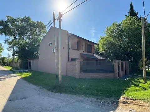 CASA 5 AMBIENTES VENTA EN LA UNION EZEIZA PERMUTA 