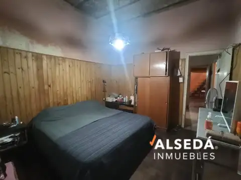 Depto Tipo Casa en Venta 45 años