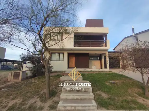 Casa en Venta en Tejas 4, Malagueño