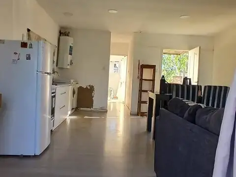 Casa container con pileta en Domselaar OPORTUNIDAD