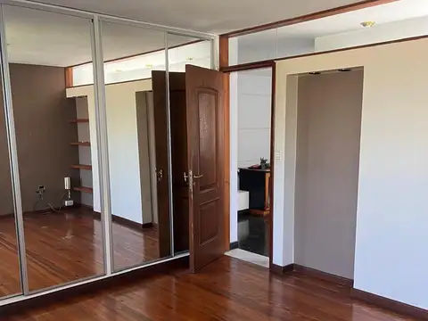 Casa en Alquiler al Oeste