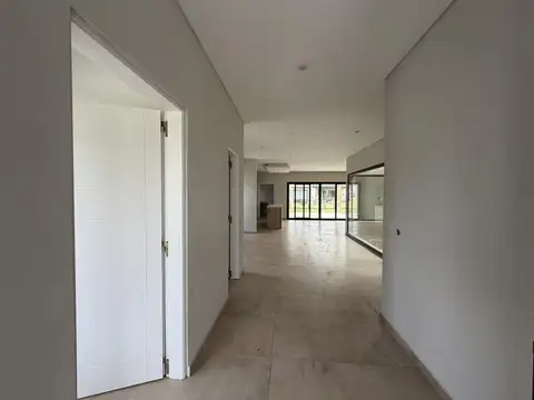 Casa en Alquiler A Estrenar