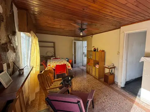Casa en venta en barrio el trebol, Lujan