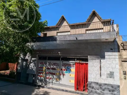 Casa en Banfield Este 