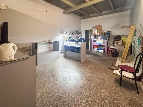 Local en Venta 40 años