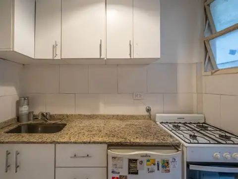 PH · Venta · 2 ambientes · Villa Crespo · Patio · A refaccionar · Reciclar