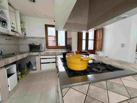 Depto Tipo Casa en Venta de 7 ambientes