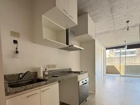 Amenábar 3800, Piso 1°