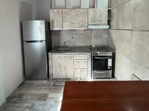 Depto Tipo Casa en Alquiler de 2 dormitorios