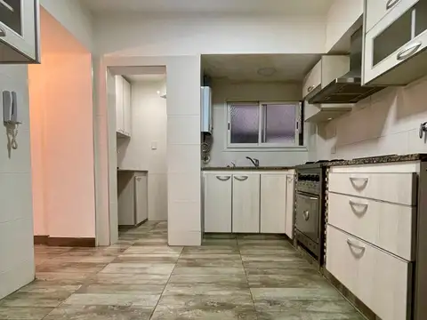 Departamento en Alquiler de 3 dormitorios
